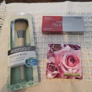 NIB Various Skin Care, Cosmetics And Beauty Tools Bundle